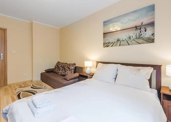 Apartamento Ksiezycowy Z Ogrodem- *